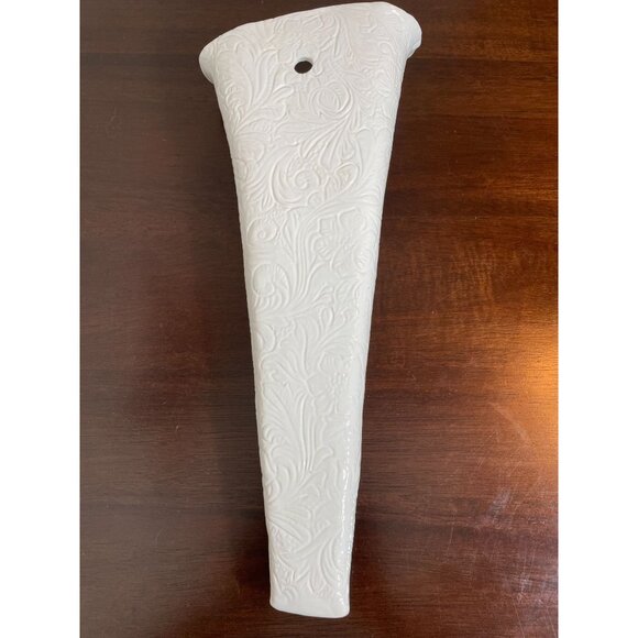 Vintage White Embossed Ceramic Wall Pocket Vase 13.5" - Picture 3 of 5